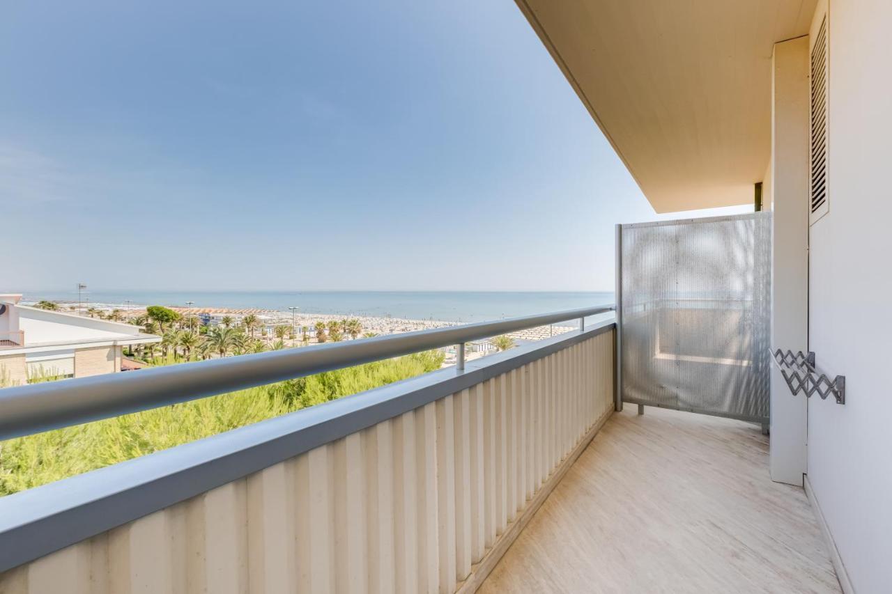 Hotel Europa Beach Village Giulianova Exterior photo
