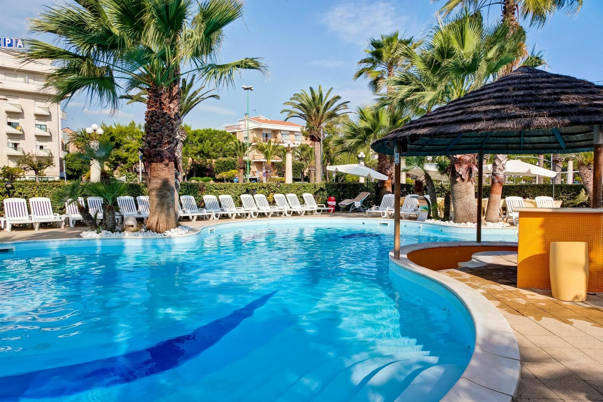 Hotel Europa Beach Village Giulianova Exterior photo