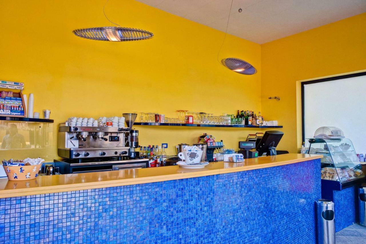 Hotel Europa Beach Village Giulianova Exterior photo